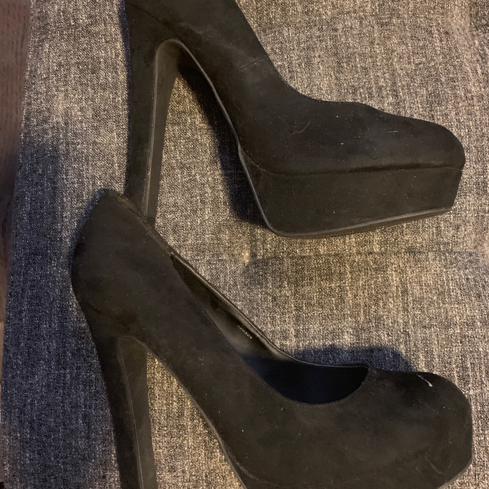 Suede black platform heels